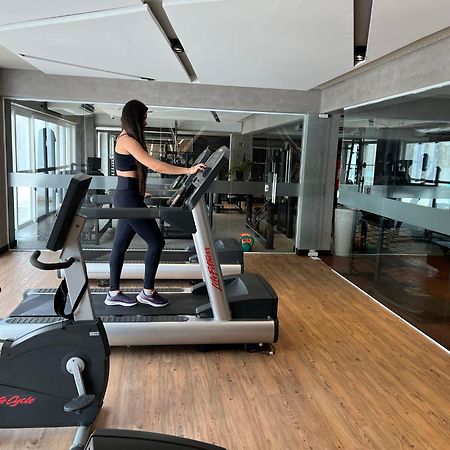 Vidam Hotel Aracaju - Transamerica Collection Eksteriør billede A woman on a treadmill