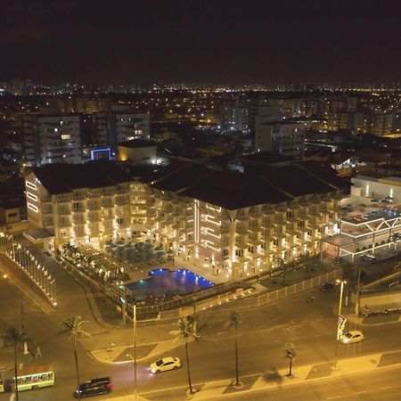 Vidam Hotel Aracaju - Transamerica Collection Eksteriør billede The square at night